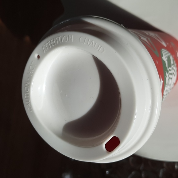 Starbucks Holiday limited edition 2023 Reusable Red Cup to go 16 oz. Grande - Picture 2 of 7